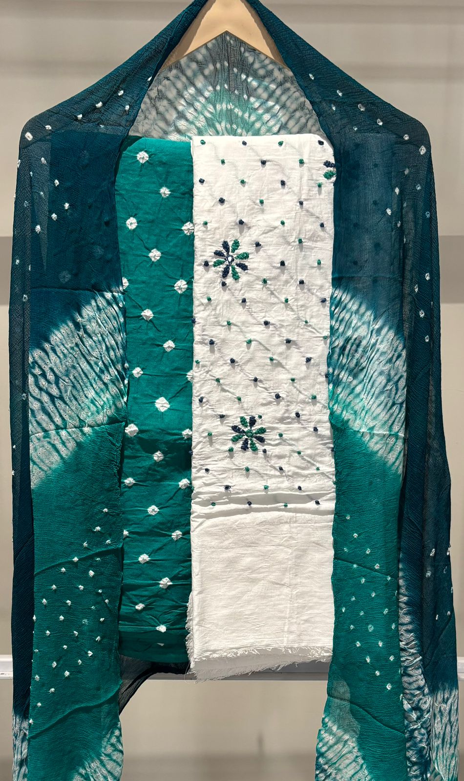 Premium White Multi Hand Bandhani Suit Set – Jaipur Saga